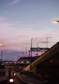 ������Ϊ�˸�ƫִ��̸����